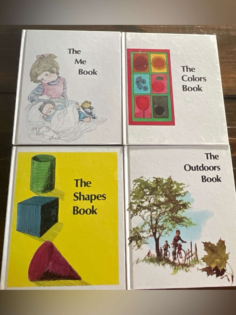 Vintage Lot of 4 Britannica Discovery Library Children’s Books 1979 Hardback
